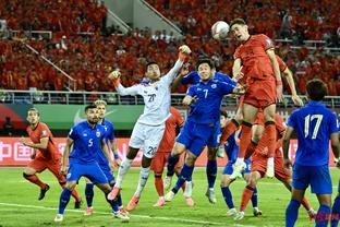 媒体人：费南多拉伤让人担心，踢泰国没他和武磊很容易被压着踢
